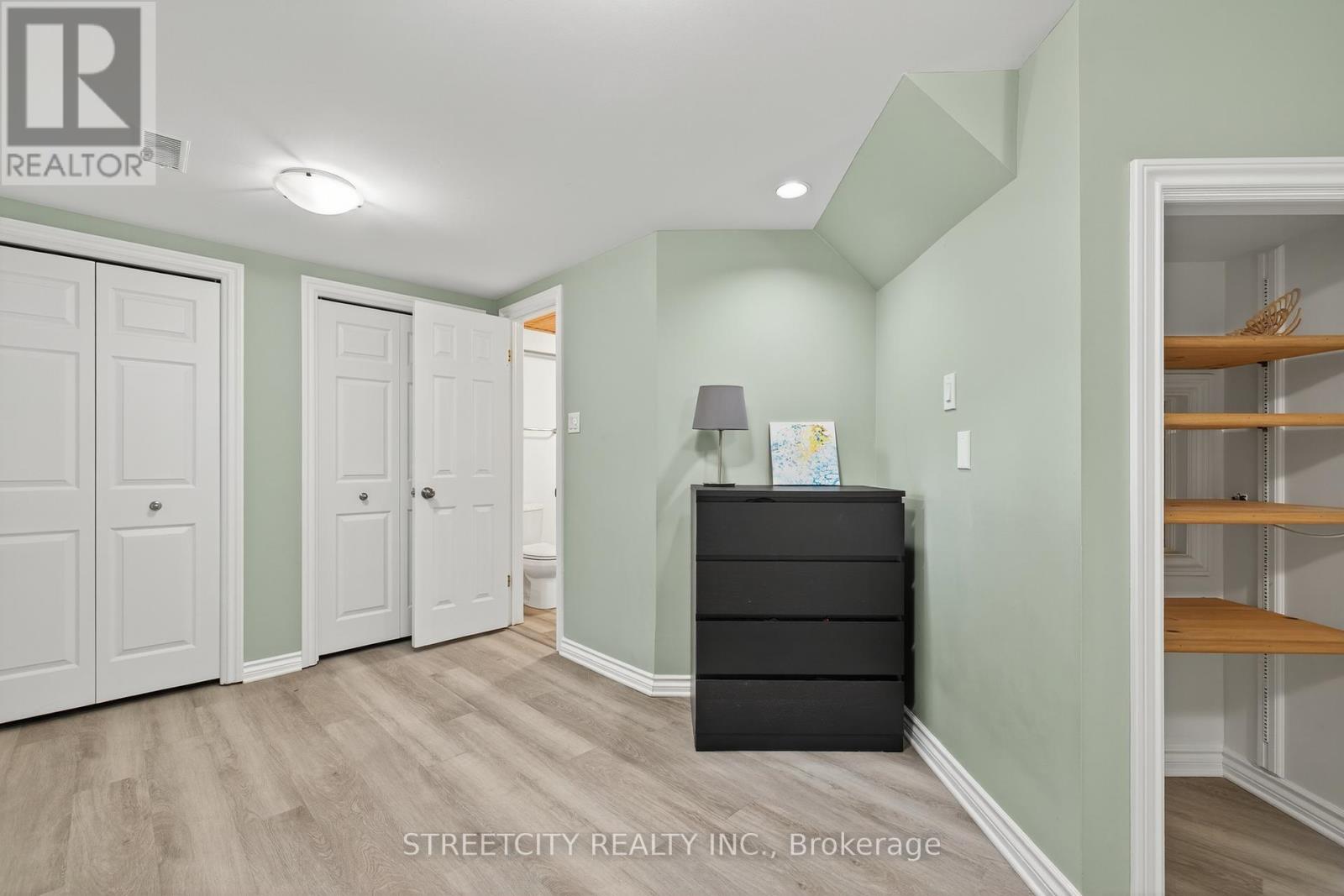 2-152 Albert Street, London East (East F), Ontario  N6A 1M1 - Photo 32 - X12465977