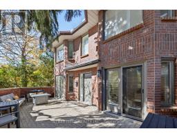 2-152 ALBERT STREET, London East, Ontario