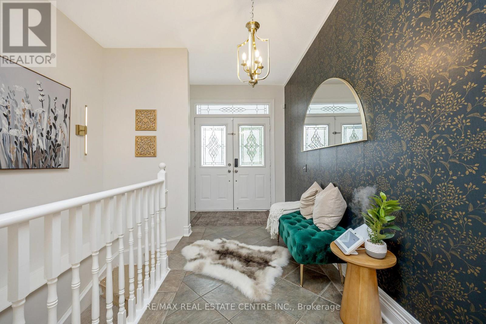 158 Jolliffe Avenue, Guelph/eramosa (Rockwood), Ontario  N0B 2K0 - Photo 9 - X12465713