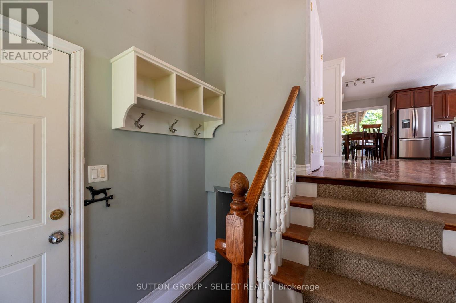 115 Bridle Path, Strathroy-Caradoc, Ontario  N7G 4K2 - Photo 20 - X12465990