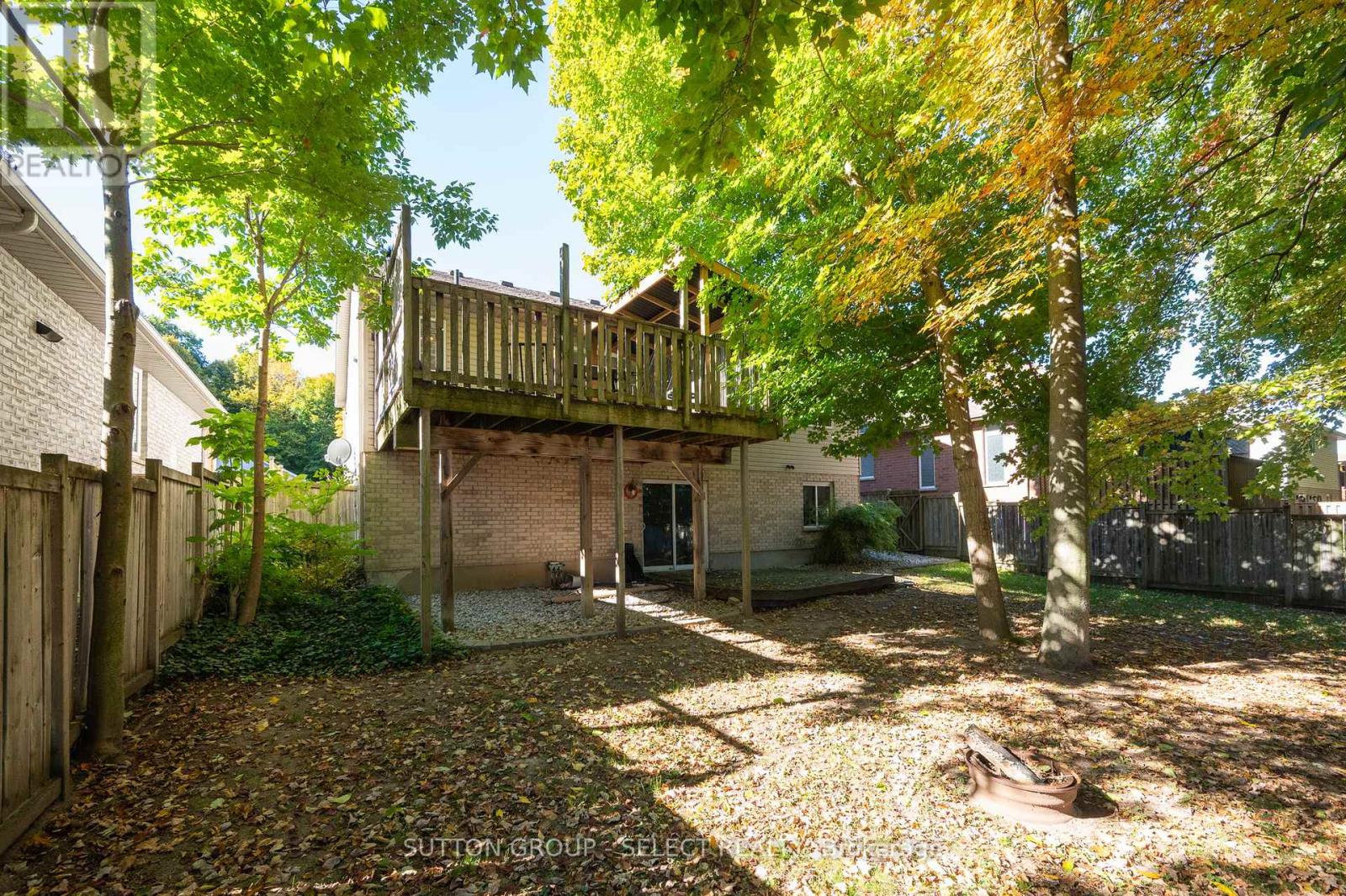115 Bridle Path, Strathroy-Caradoc, Ontario  N7G 4K2 - Photo 24 - X12465990