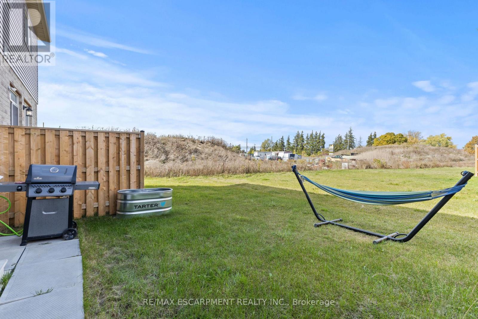 23 Zoe Lane, Hamilton, Ontario  L0R 1C0 - Photo 40 - X12465717
