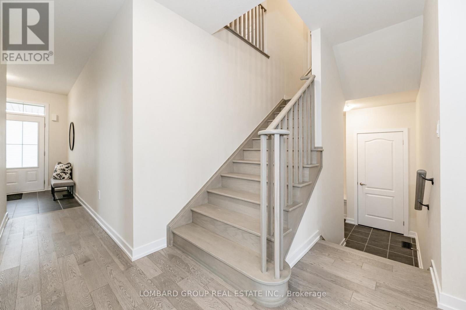 116 Whithorn Crescent, Haldimand, Ontario  N3W 0G4 - Photo 23 - X12465721