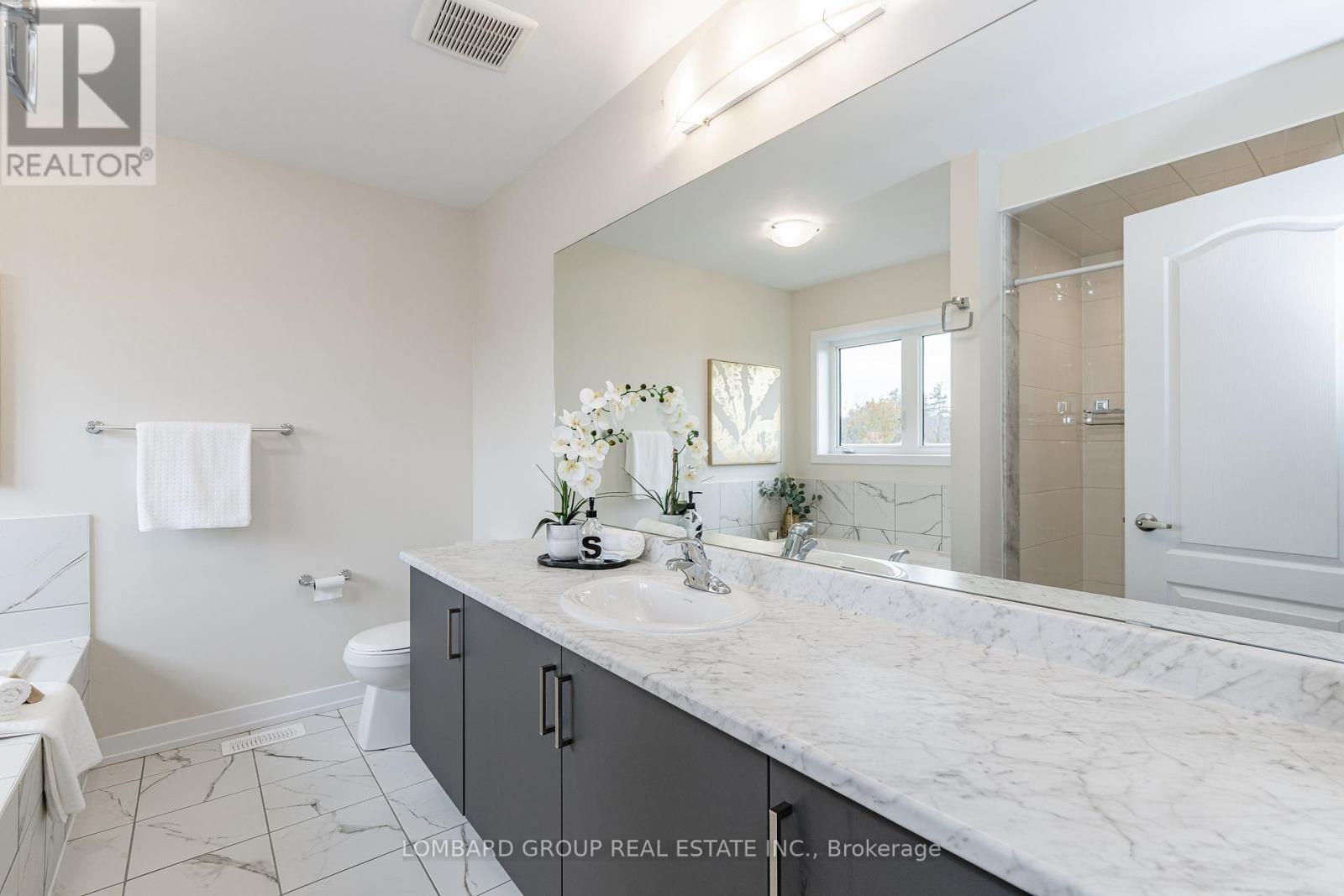 116 Whithorn Crescent, Haldimand, Ontario  N3W 0G4 - Photo 29 - X12465721