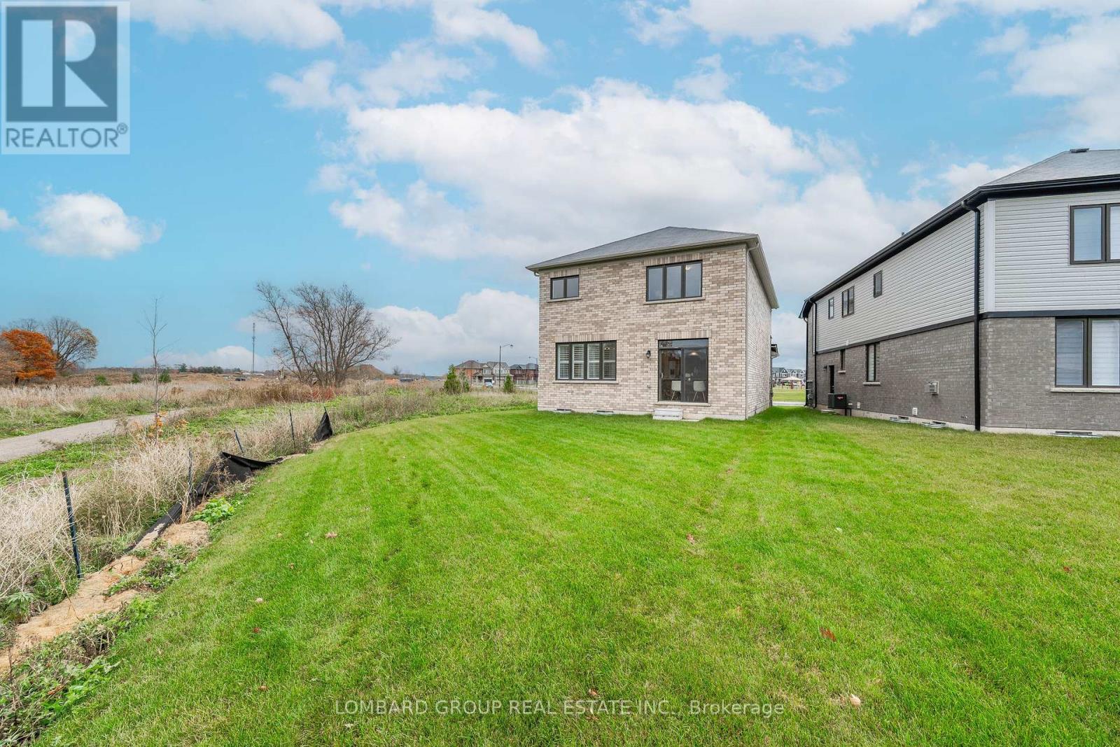116 Whithorn Crescent, Haldimand, Ontario  N3W 0G4 - Photo 46 - X12465721