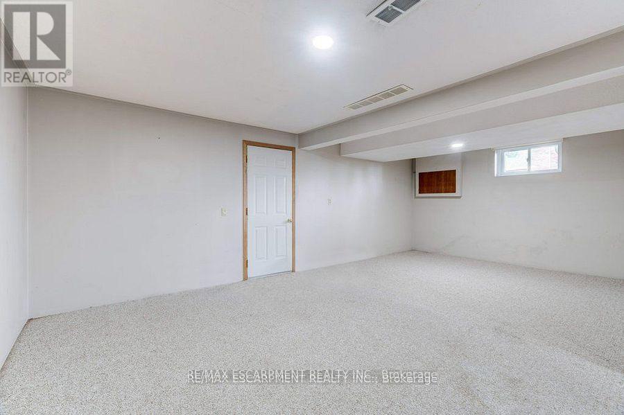 595 Green Mountain Road E, Hamilton, Ontario  L8J 2Z7 - Photo 30 - X12465731