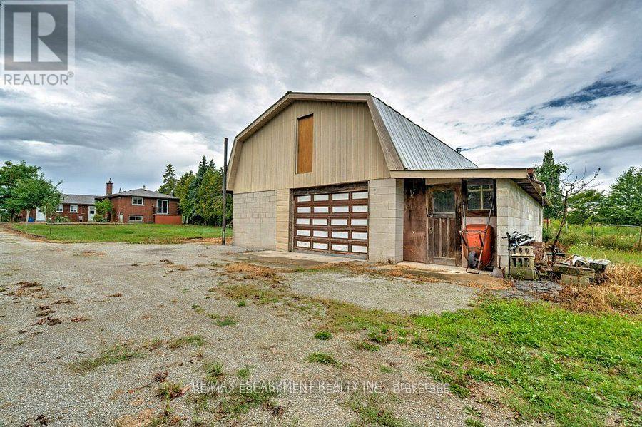 595 Green Mountain Road E, Hamilton, Ontario  L8J 2Z7 - Photo 39 - X12465731
