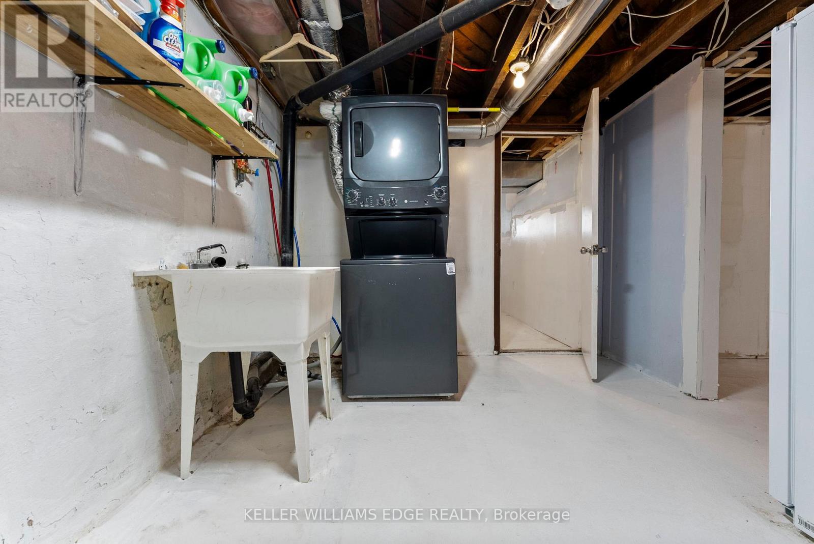 22 Griffith Street, Welland, Ontario  L3B 4G4 - Photo 32 - X12465746