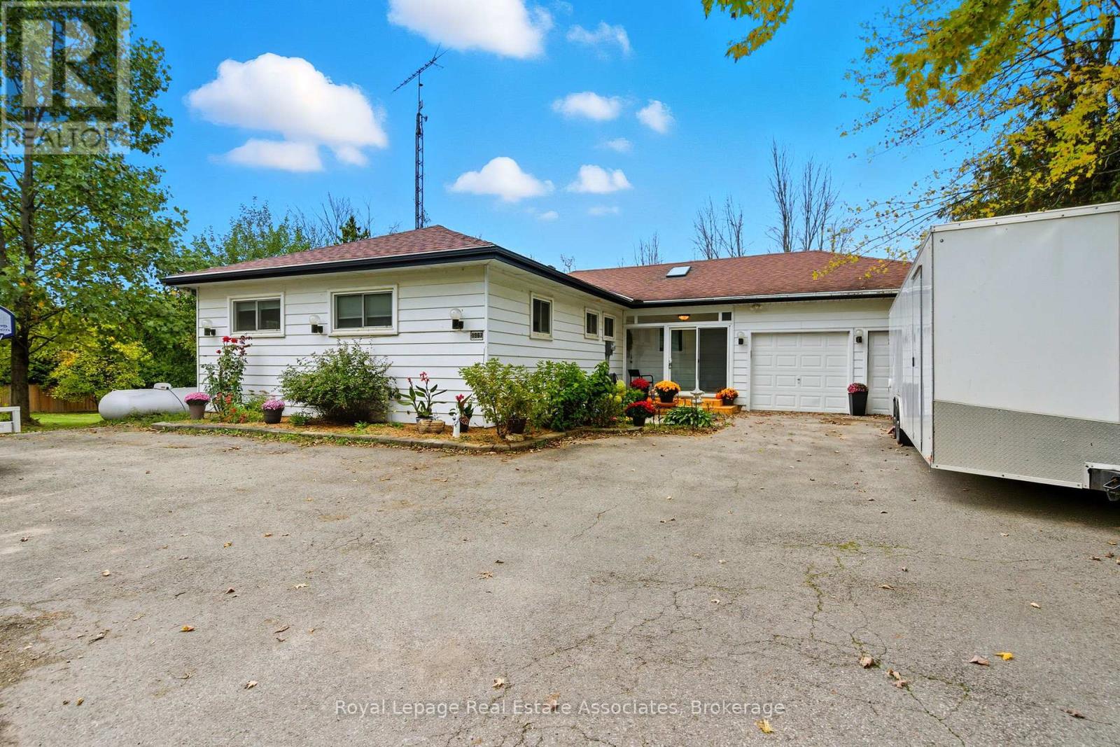 1967 Regional 97 Road, Hamilton, Ontario  N1R 5S7 - Photo 5 - X12465747