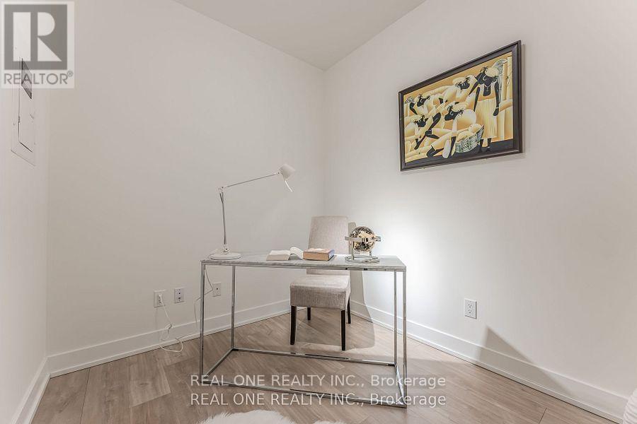 303 - 80 Vanauley Street, Toronto, Ontario  M5T 0C9 - Photo 15 - C12465784