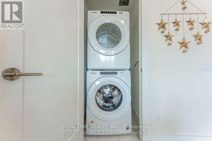 303 - 80 Vanauley Street, Toronto, Ontario  M5T 0C9 - Photo 17 - C12465784