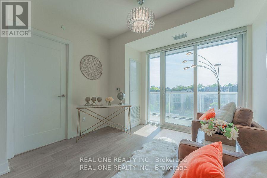 303 - 80 Vanauley Street, Toronto, Ontario  M5T 0C9 - Photo 3 - C12465784