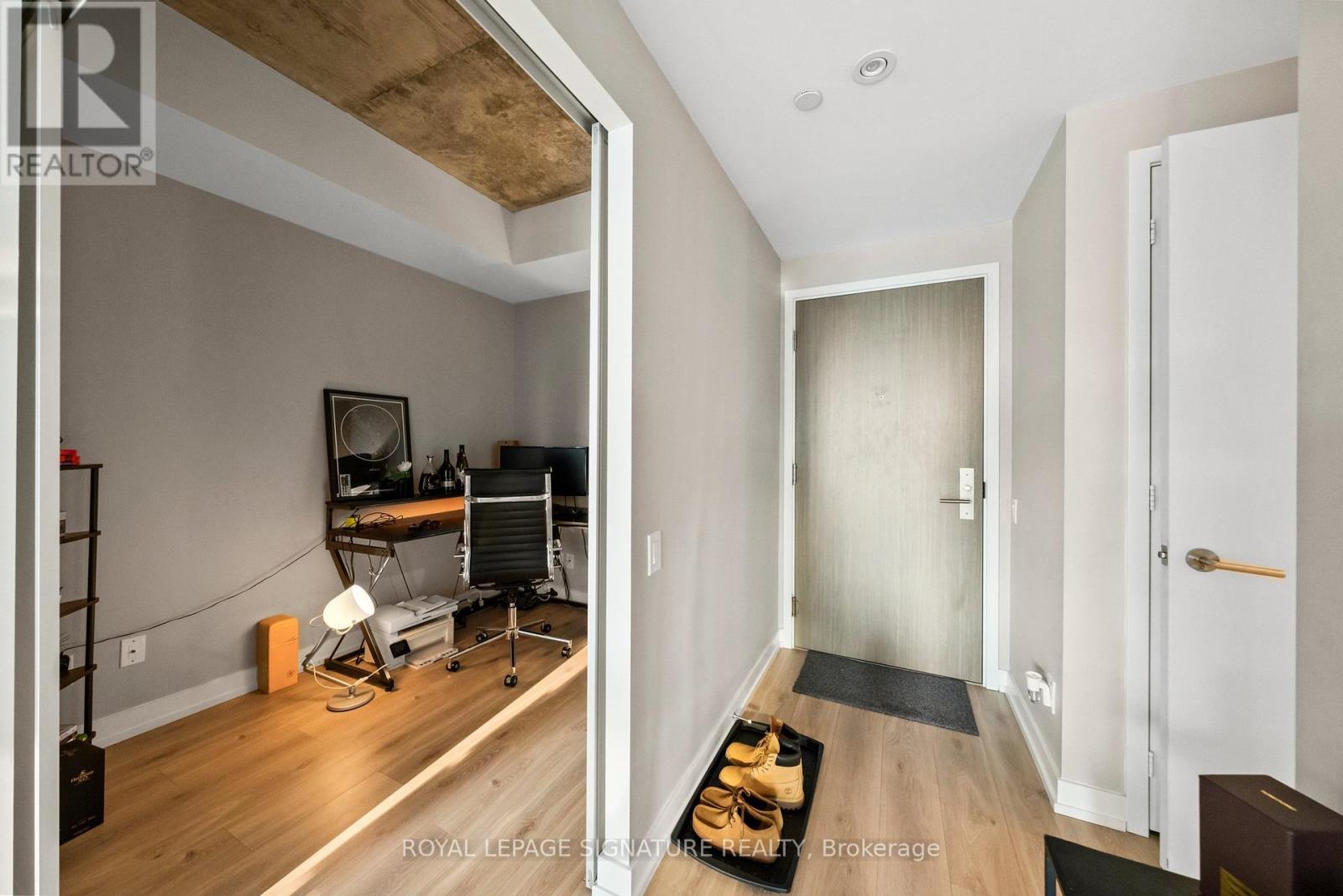 2711 - 161 Roehampton Avenue, Toronto, Ontario  M4P 0C8 - Photo 17 - C12465800