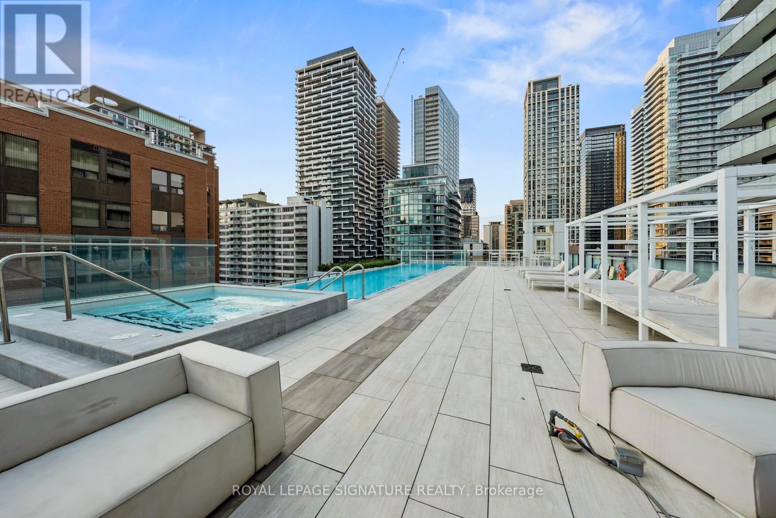 2711 - 161 Roehampton Avenue, Toronto, Ontario  M4P 0C8 - Photo 39 - C12465800