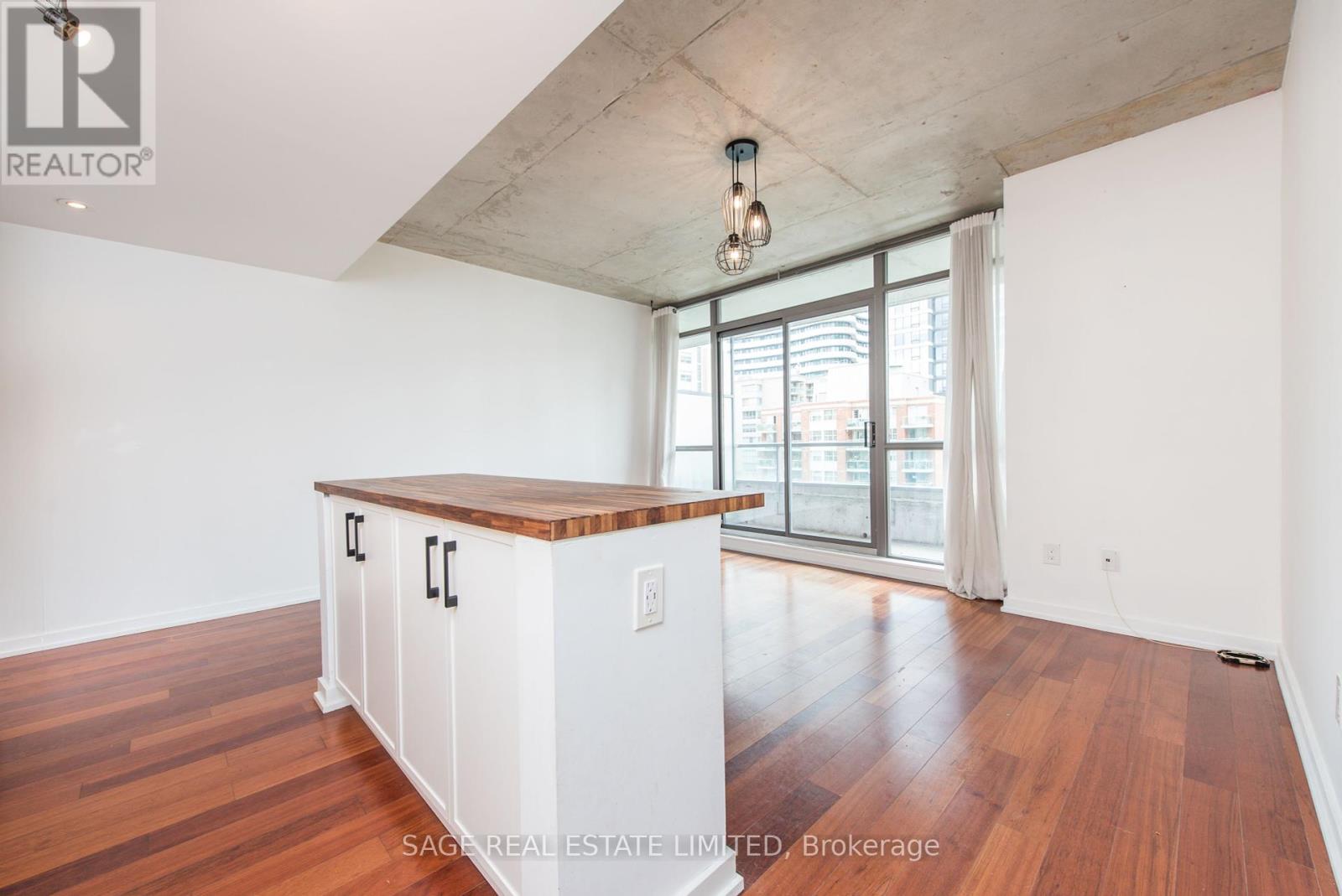 605 - 281 Mutual Street, Toronto, Ontario  M4Y 1X6 - Photo 7 - C12465829