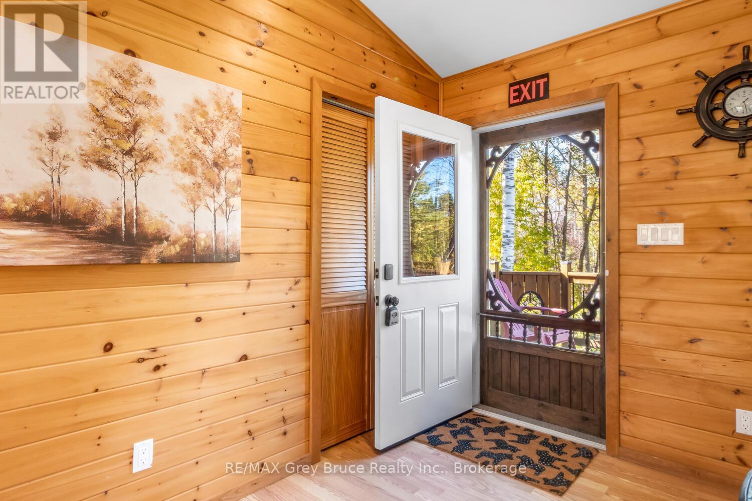 104 Maple Drive, Northern Bruce Peninsula, Ontario  N0H 1Z0 - Photo 13 - X12465894