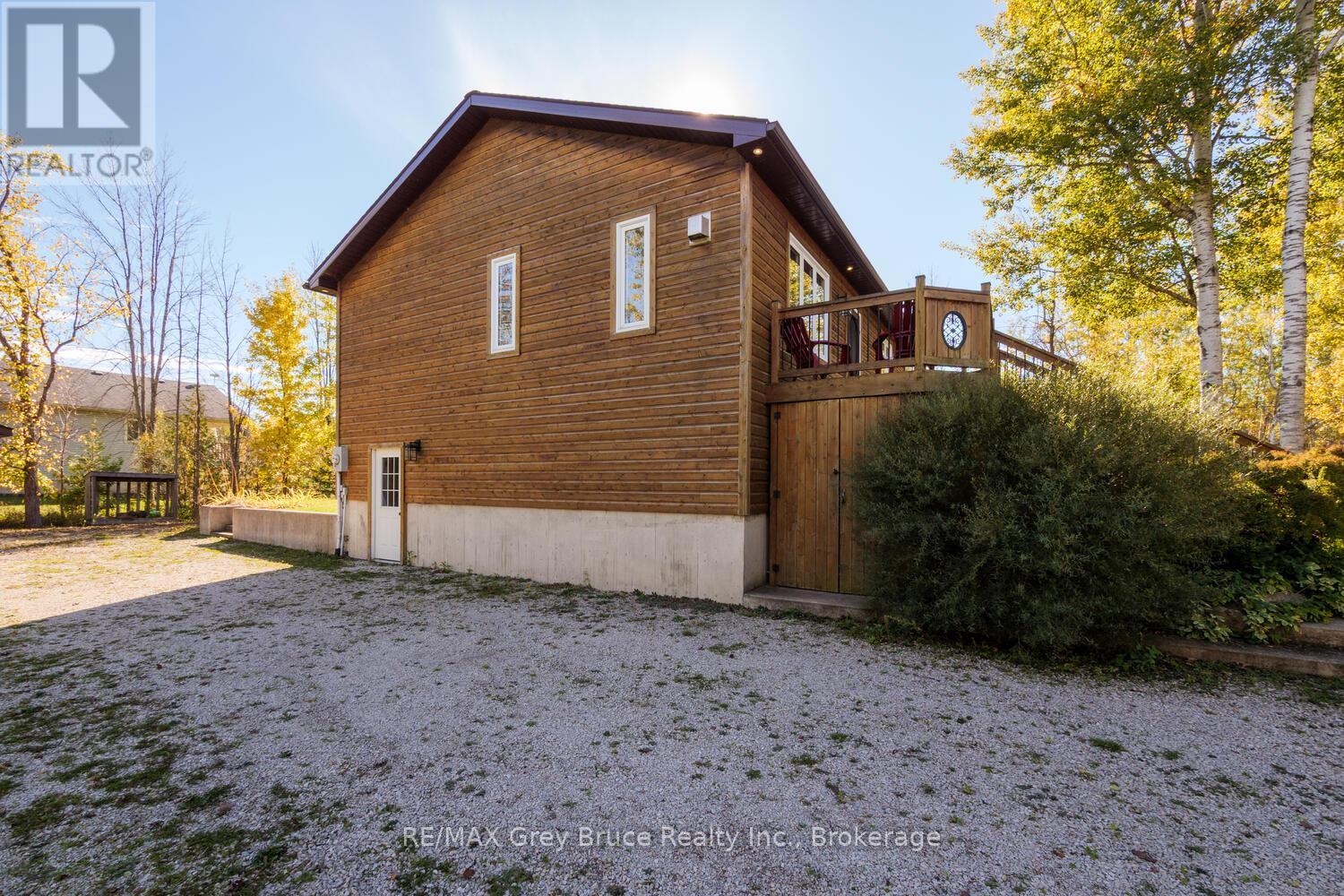 104 Maple Drive, Northern Bruce Peninsula, Ontario  N0H 1Z0 - Photo 43 - X12465894