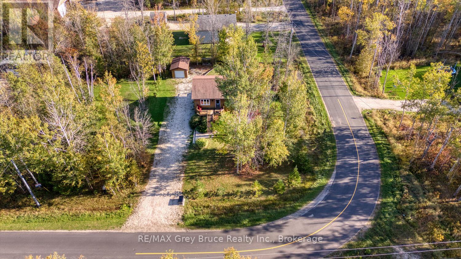 104 Maple Drive, Northern Bruce Peninsula, Ontario  N0H 1Z0 - Photo 47 - X12465894