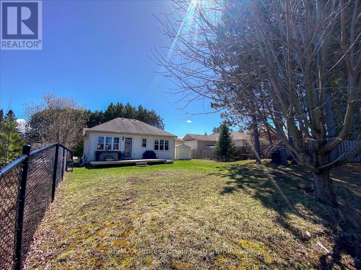 43 Clearbrook Trail, Bracebridge, Ontario  P1L 0A3 - Photo 27 - X12465929