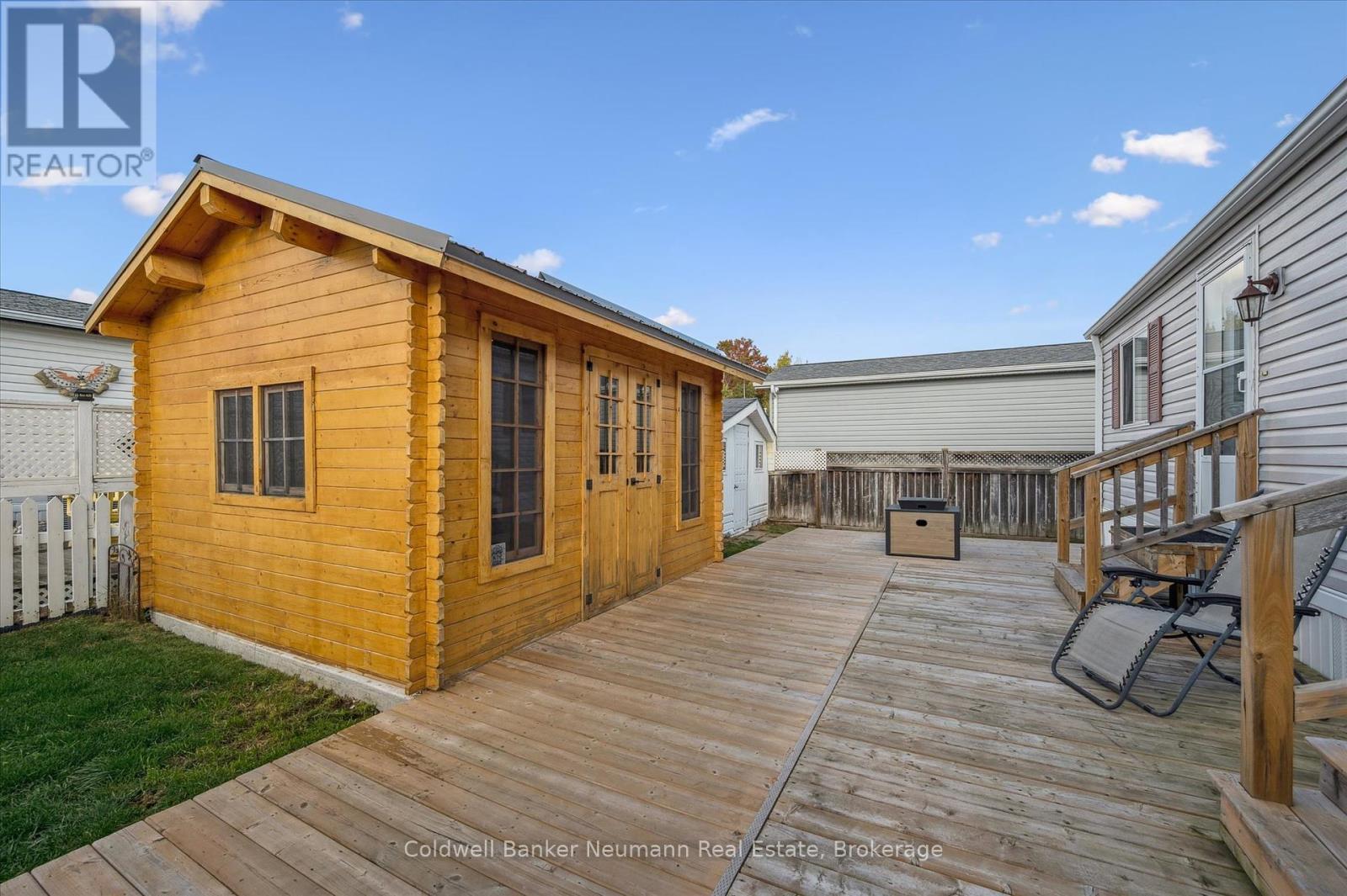 5 Walnut Way, Puslinch, Ontario  N0B 2J0 - Photo 15 - X12465956
