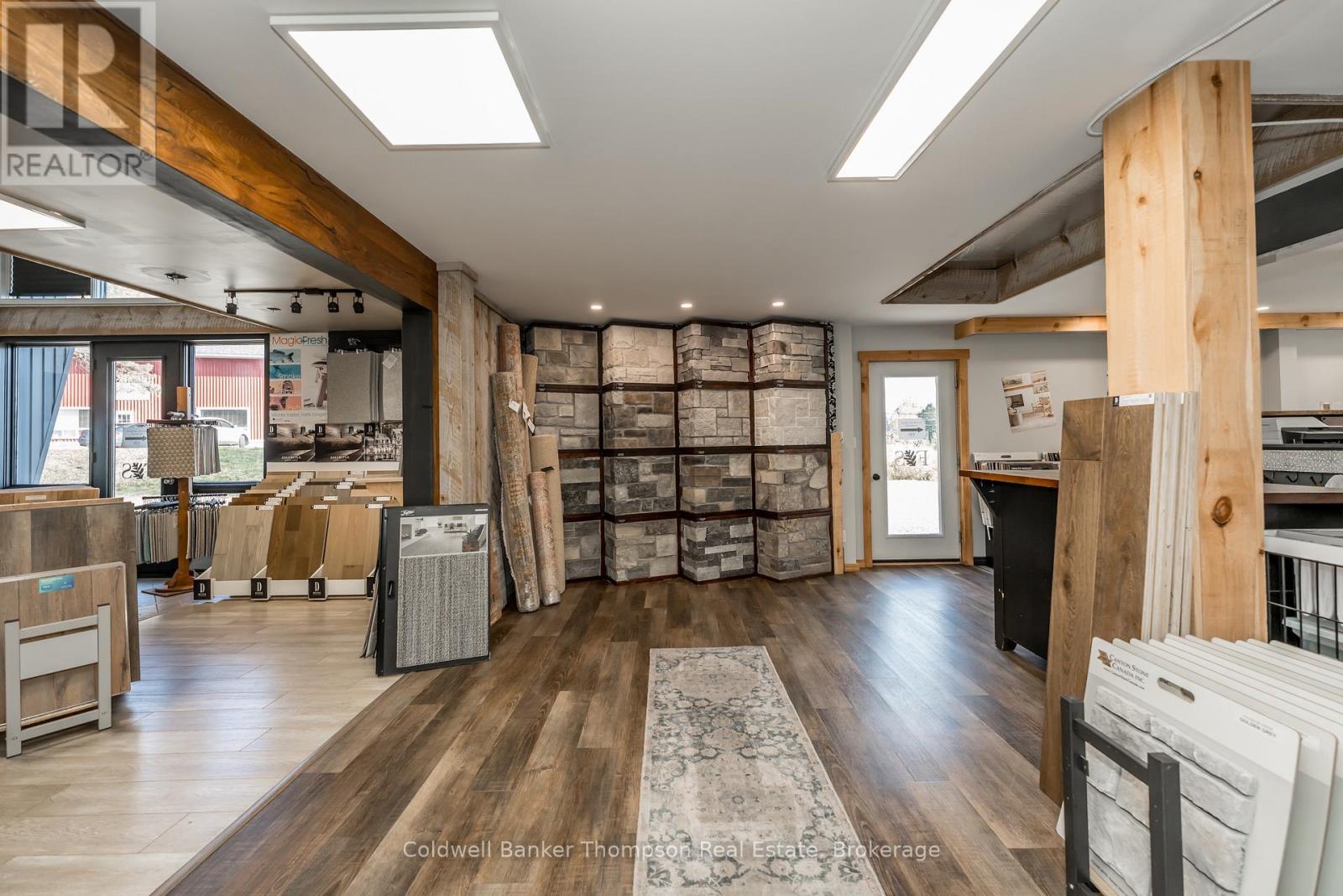 112 Lindgren Road W, Huntsville, Ontario  P1H 1Y2 - Photo 27 - X12465961