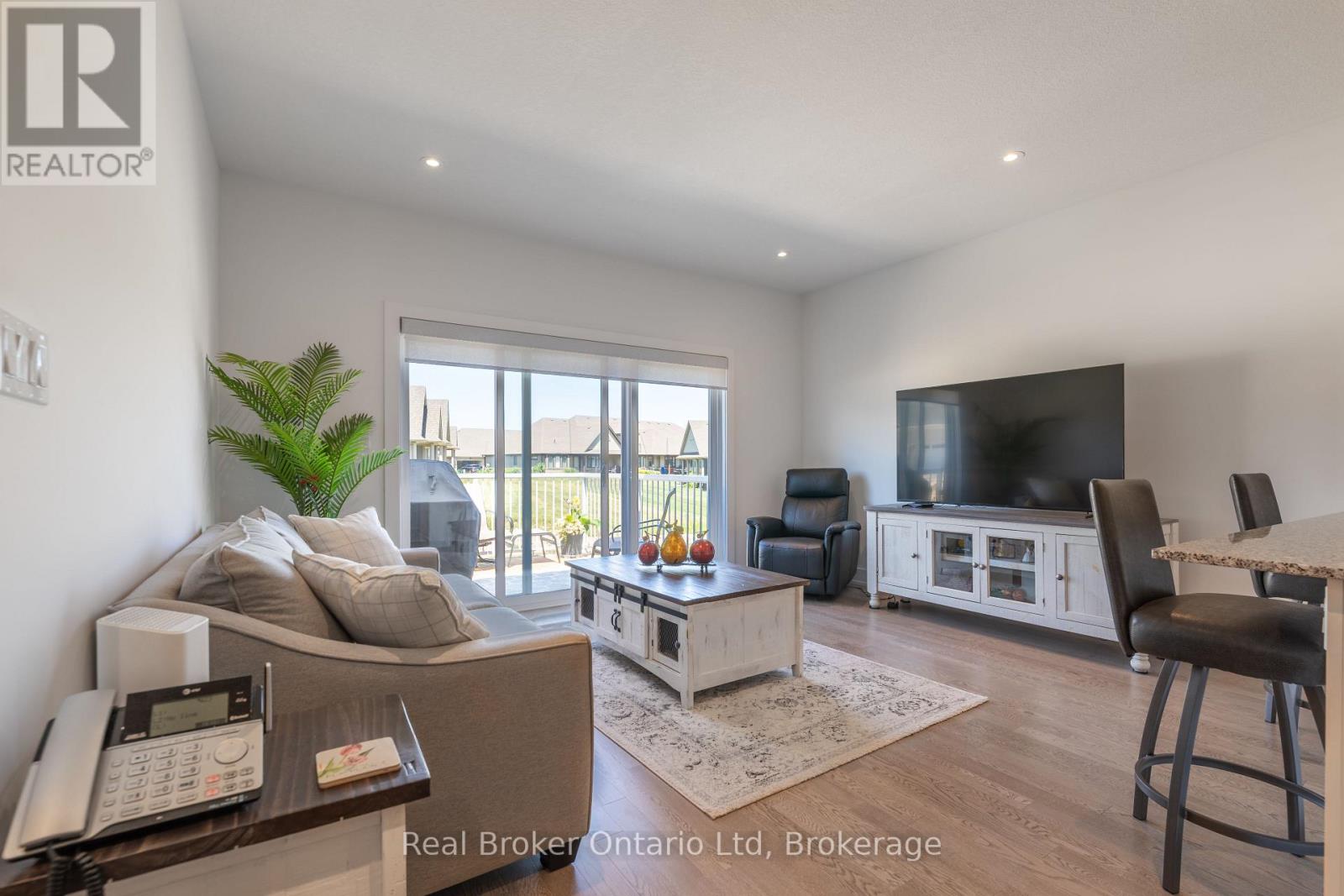 18 - 221 Ironwood Way, Georgian Bluffs, Ontario  N0H 1S0 - Photo 19 - X12465968