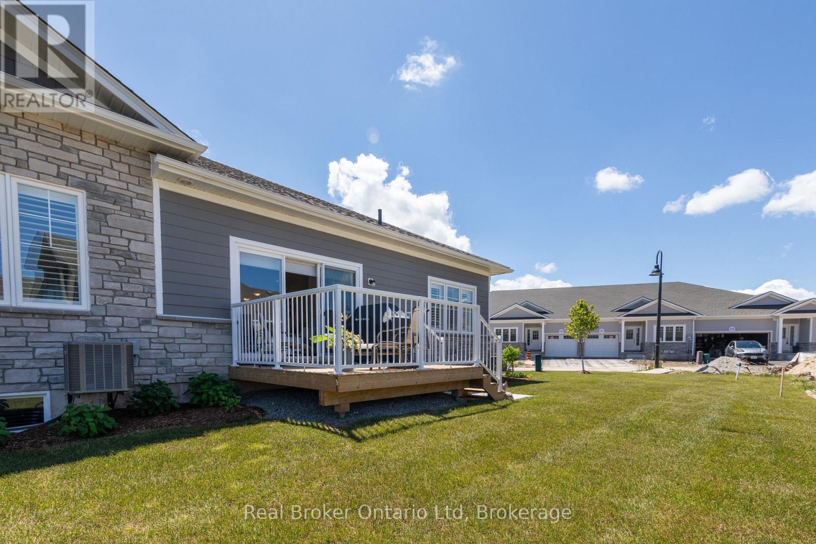 18 - 221 Ironwood Way, Georgian Bluffs, Ontario  N0H 1S0 - Photo 35 - X12465968