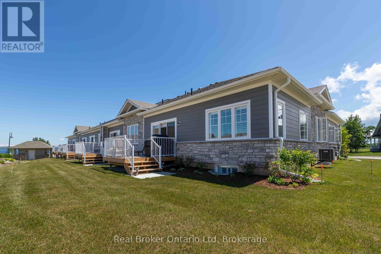 18 - 221 Ironwood Way, Georgian Bluffs, Ontario  N0H 1S0 - Photo 4 - X12465968