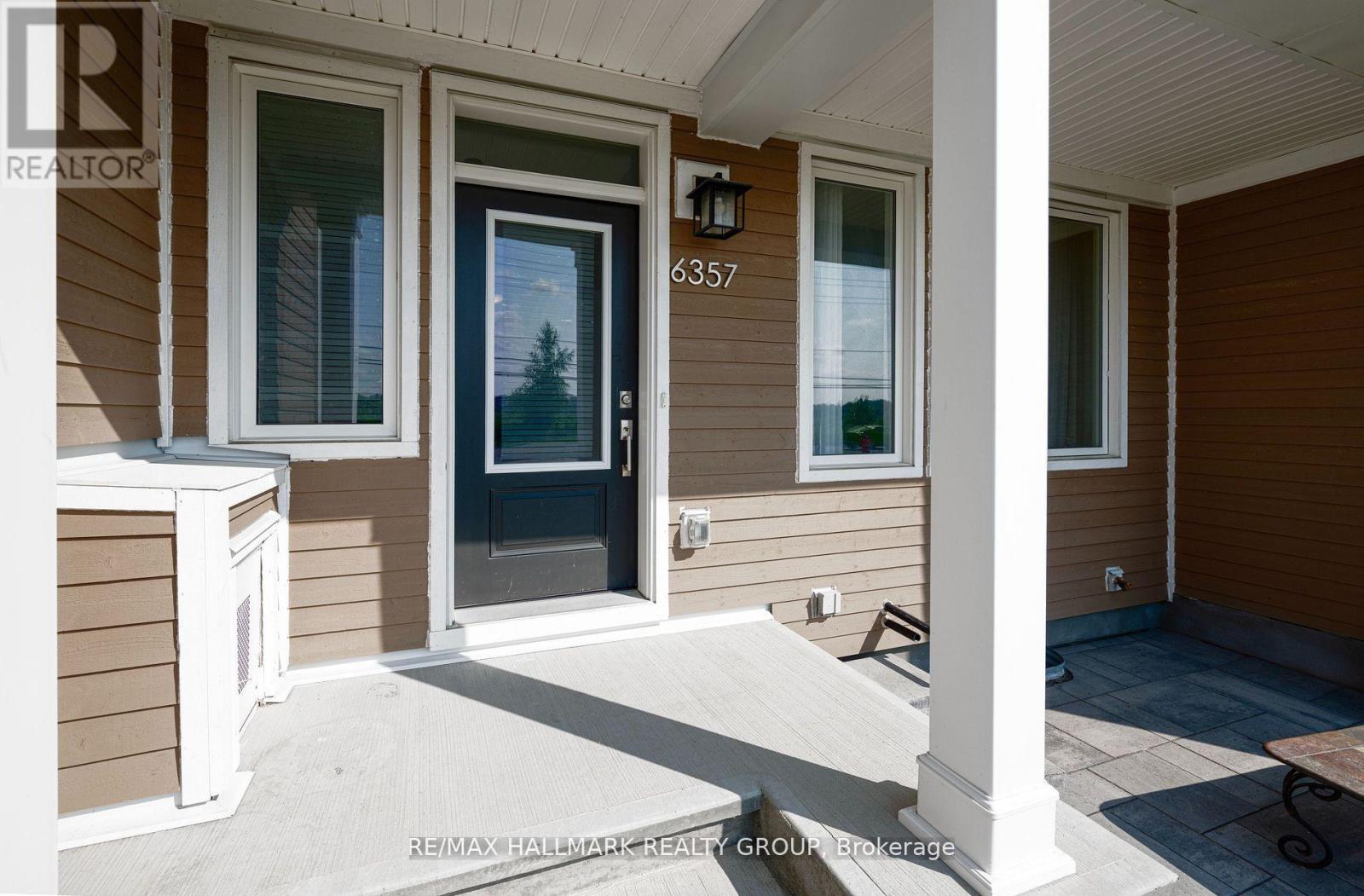 6357 Perth Street, Ottawa, Ontario  K0A 2Z0 - Photo 3 - X12465873