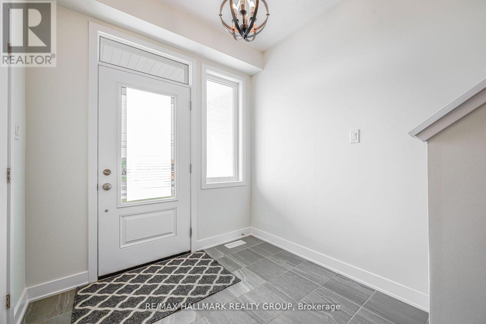 6357 Perth Street, Ottawa, Ontario  K0A 2Z0 - Photo 5 - X12465873