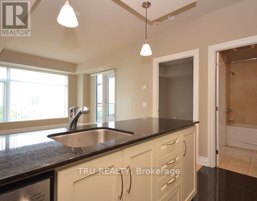 901 - 245 Kent Street, Ottawa, Ontario  K2P 0A5 - Photo 10 - X12465880