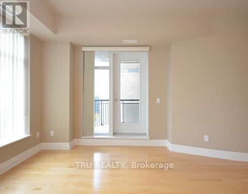 901 - 245 Kent Street, Ottawa, Ontario  K2P 0A5 - Photo 6 - X12465880
