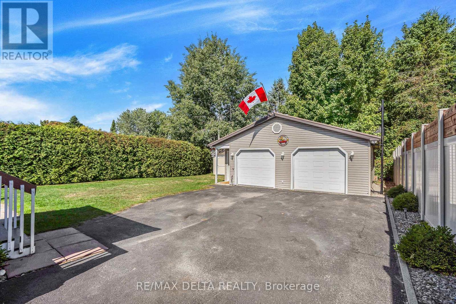 65 Bernard Crescent, Champlain, Ontario  K0B 1K0 - Photo 27 - X12466006