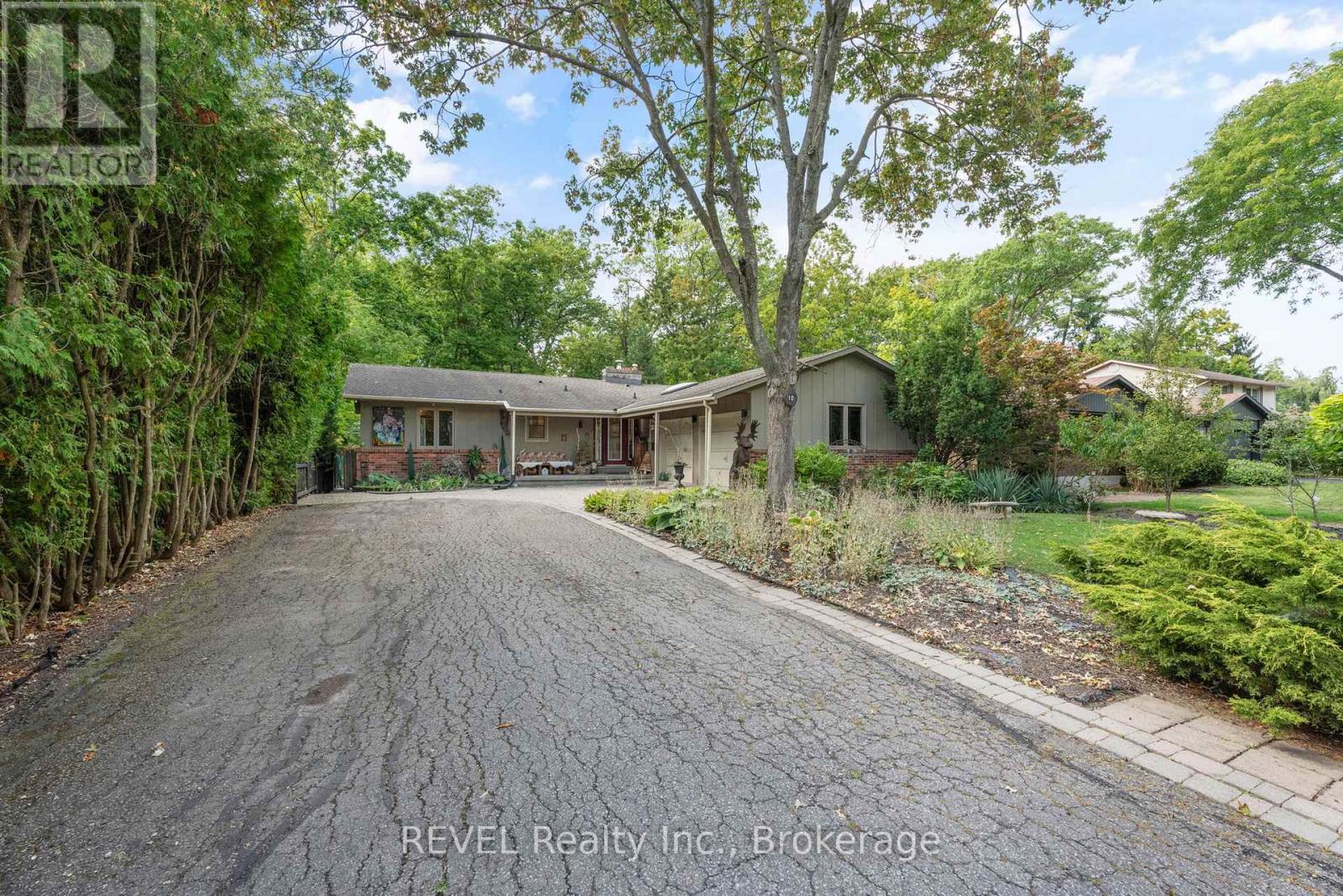 10 Woodington Crescent, St. Catharines, Ontario  L2T 3T7 - Photo 45 - X12465964
