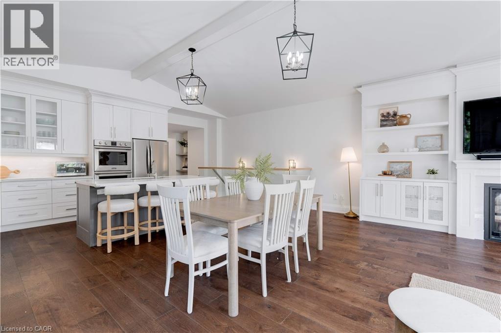 296 Kent Crescent, Burlington, Ontario  L7L 4T1 - Photo 7 - 40779400