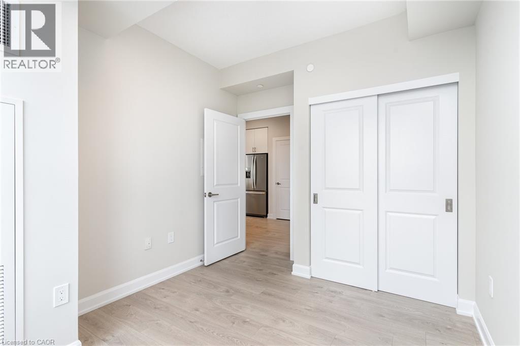3220 William Coltson Avenue Unit# 1702, Oakville, Ontario  L6H 7X9 - Photo 12 - 40778835