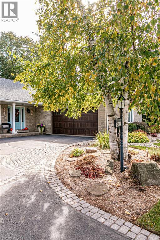 20 Meander Close, Carlisle, Ontario  L0R 1H1 - Photo 4 - 40778729
