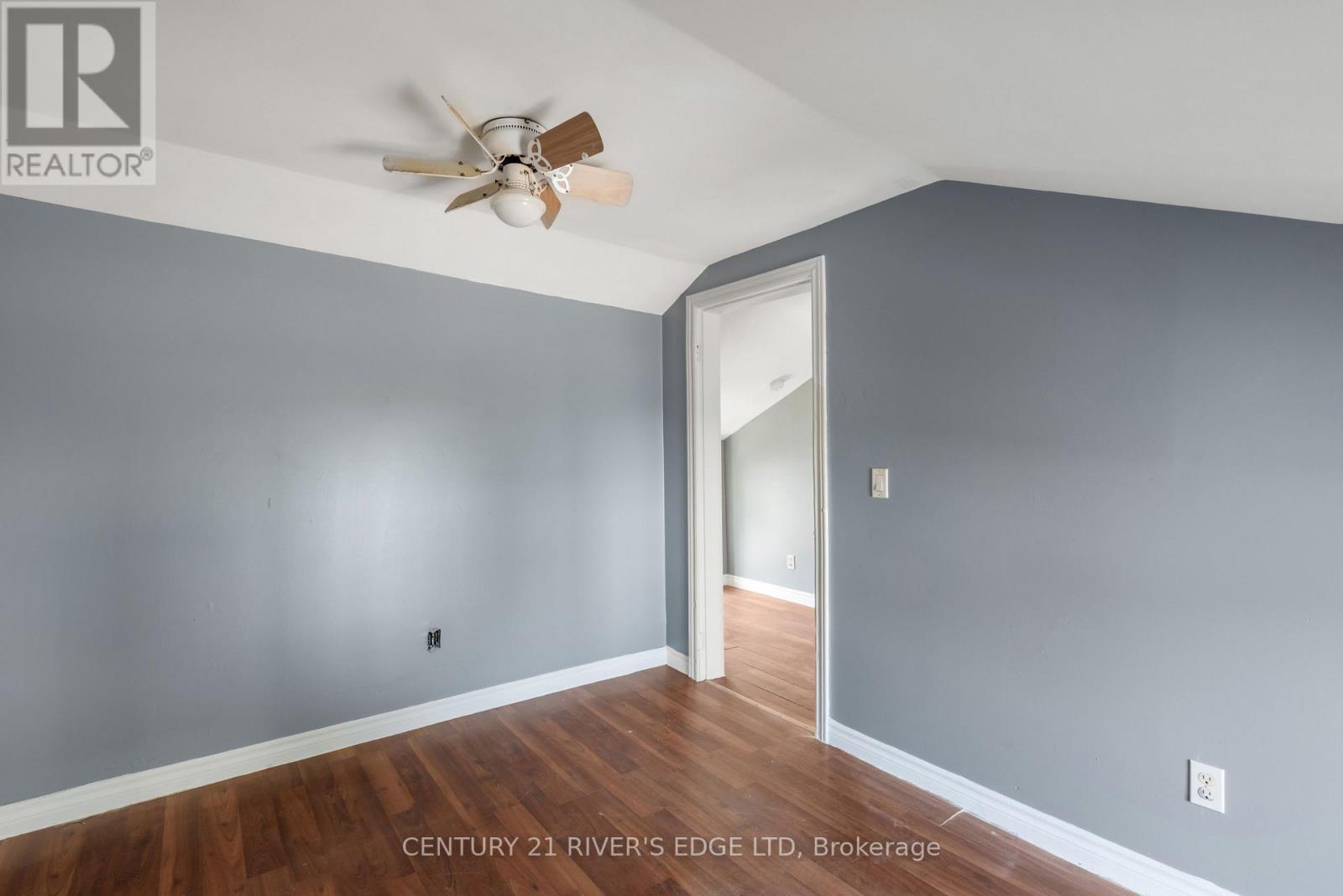 621 George Street W, Prescott, Ontario  K0E 1T0 - Photo 6 - X12465997