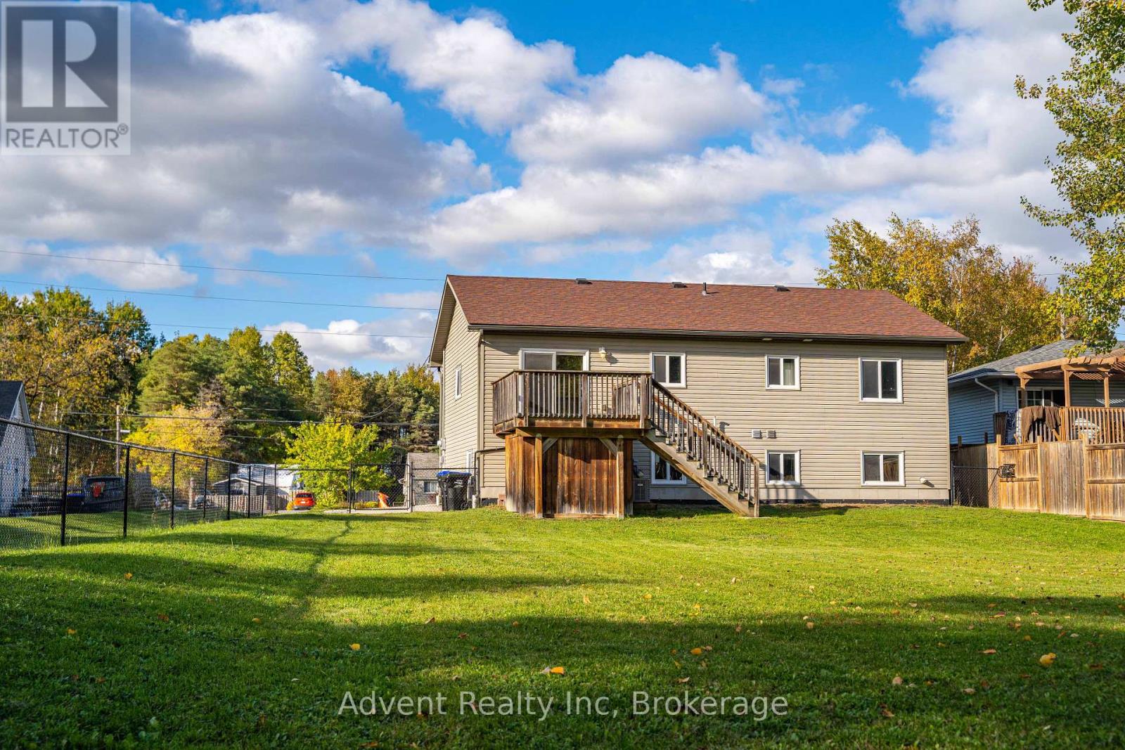 49 Brentwood Road, Essa (Angus), Ontario  L0M 1B2 - Photo 2 - N12465823