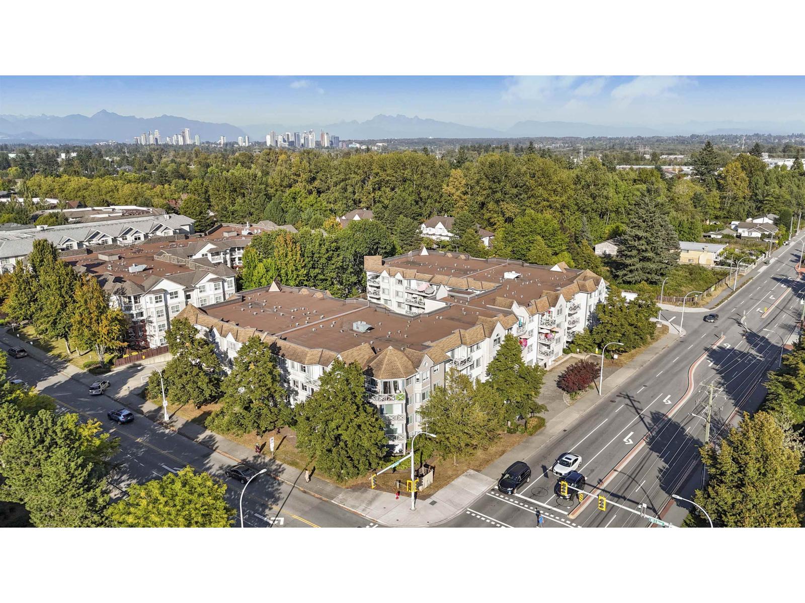 316 12101 80 Avenue, Surrey, British Columbia  V3W 5V6 - Photo 5 - R3049360