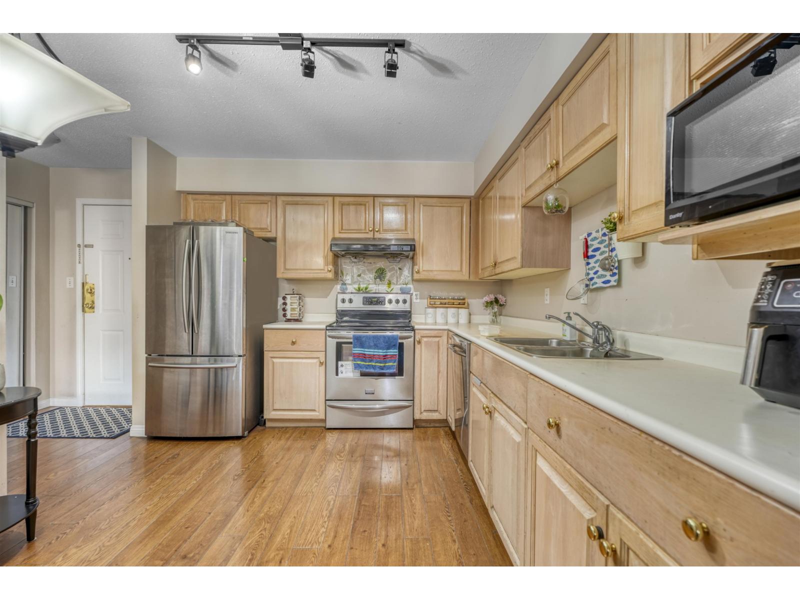 316 12101 80 Avenue, Surrey, British Columbia  V3W 5V6 - Photo 10 - R3049360