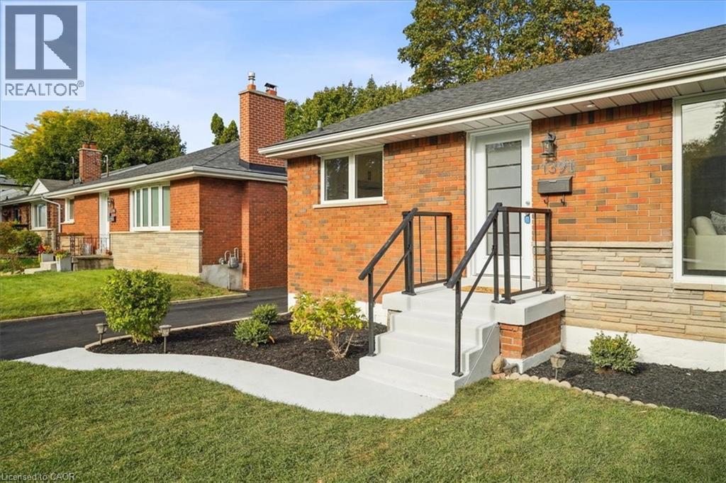 1391 Mountain Grove Avenue, Burlington, Ontario  L7P 2H1 - Photo 30 - 40777979