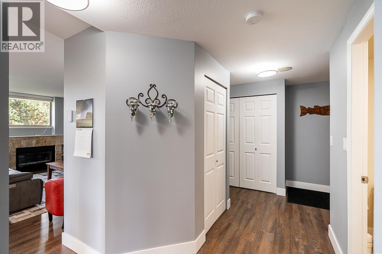 402 728 Farrow Street, Coquitlam, British Columbia  V3J 3S6 - Photo 6 - R3058057