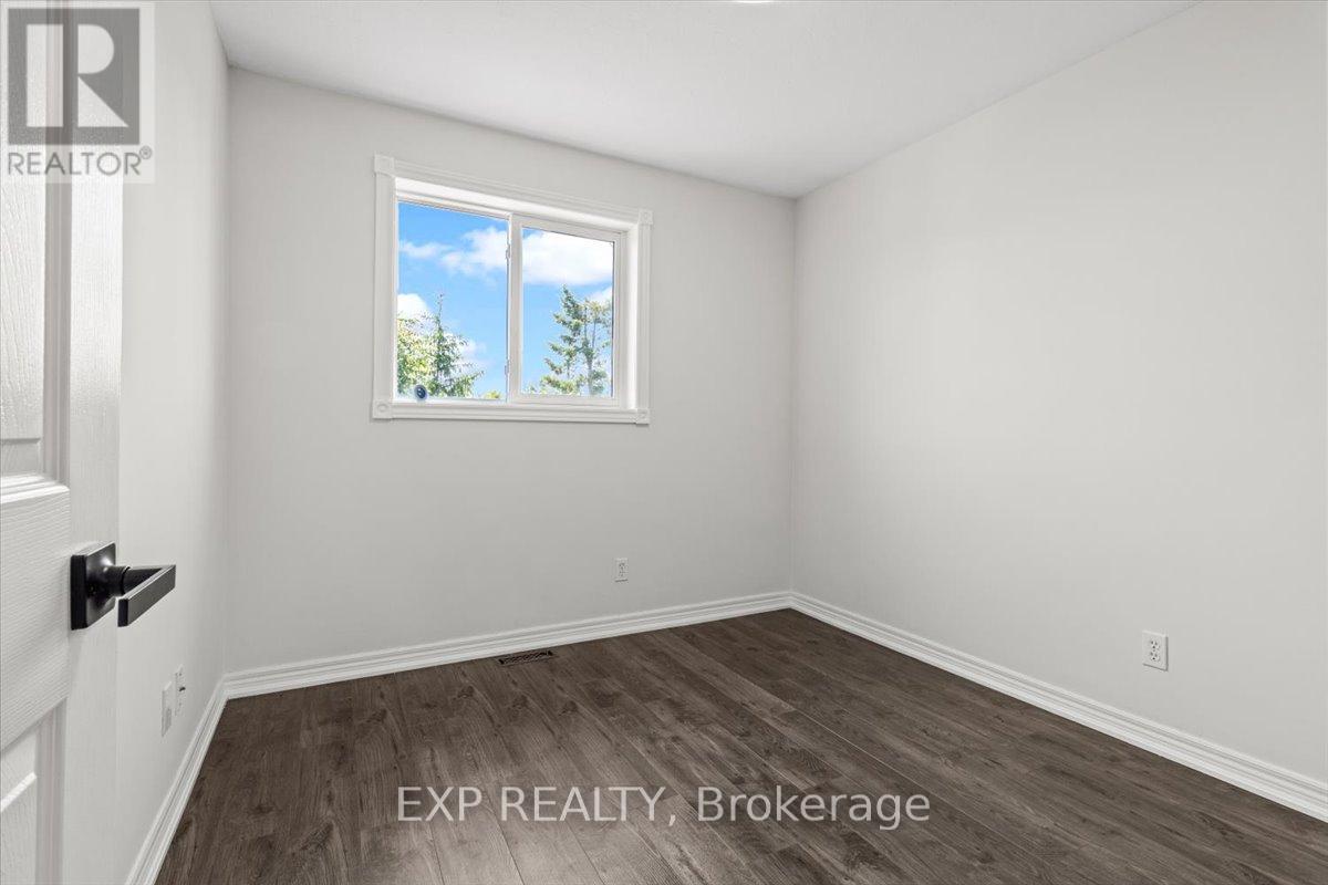 32 Michael Crescent, Barrie (East Bayfield), Ontario  L4M 6Y9 - Photo 18 - S12465798