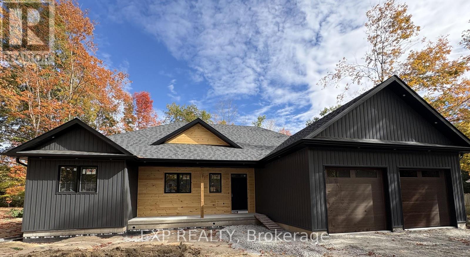 49 BEAUFORT CRESCENT, tiny, Ontario