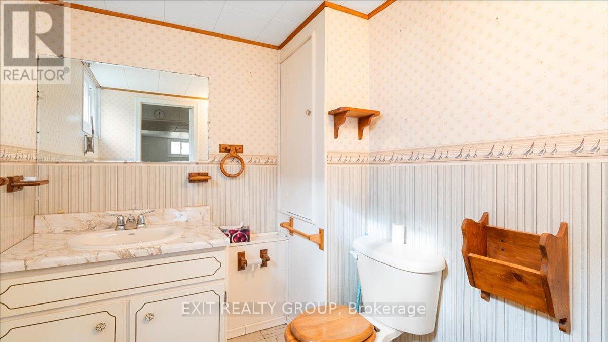 39 Second Avenue, Quinte West, Ontario  K8V 5M5 - Photo 25 - X12465902