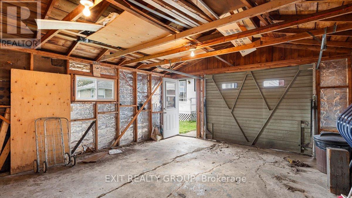 39 Second Avenue, Quinte West, Ontario  K8V 5M5 - Photo 38 - X12465902