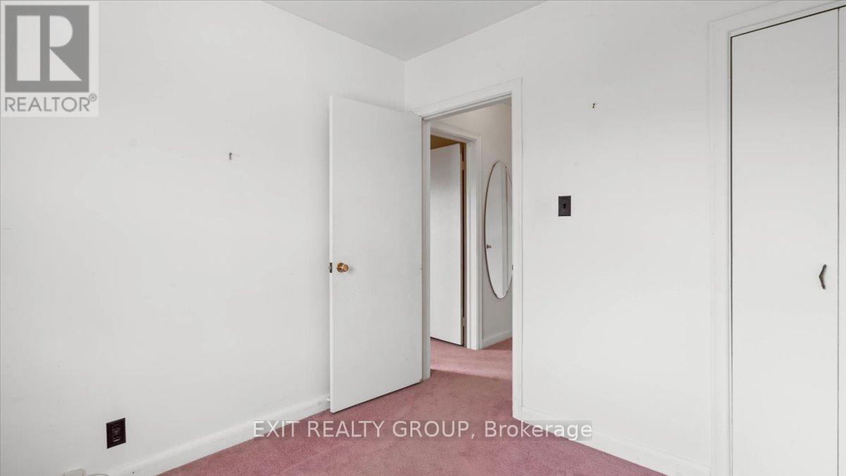 39 Second Avenue, Quinte West, Ontario  K8V 5M5 - Photo 7 - X12465902