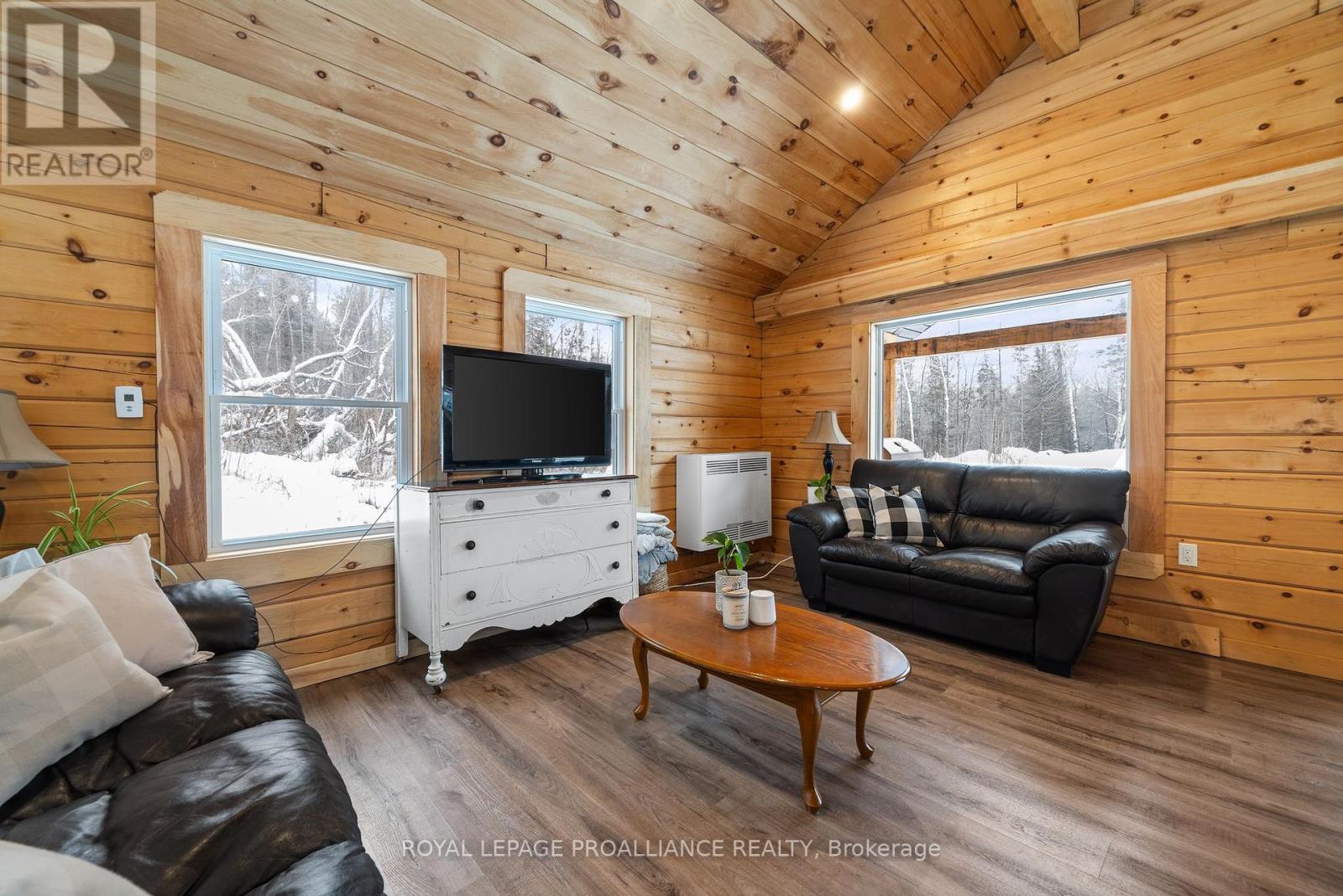 34 Elm Lane, Tudor And Cashel, Ontario  K0L 1W0 - Photo 17 - X12465965