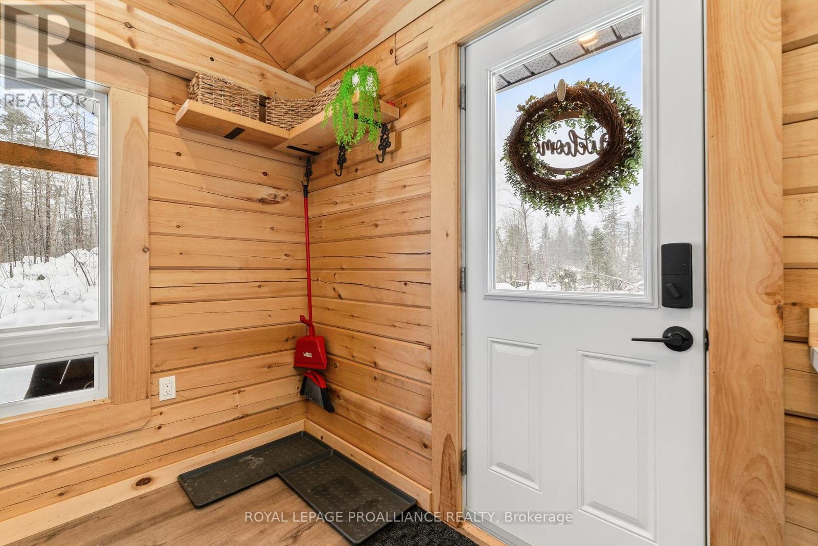 34 Elm Lane, Tudor And Cashel, Ontario  K0L 1W0 - Photo 5 - X12465965